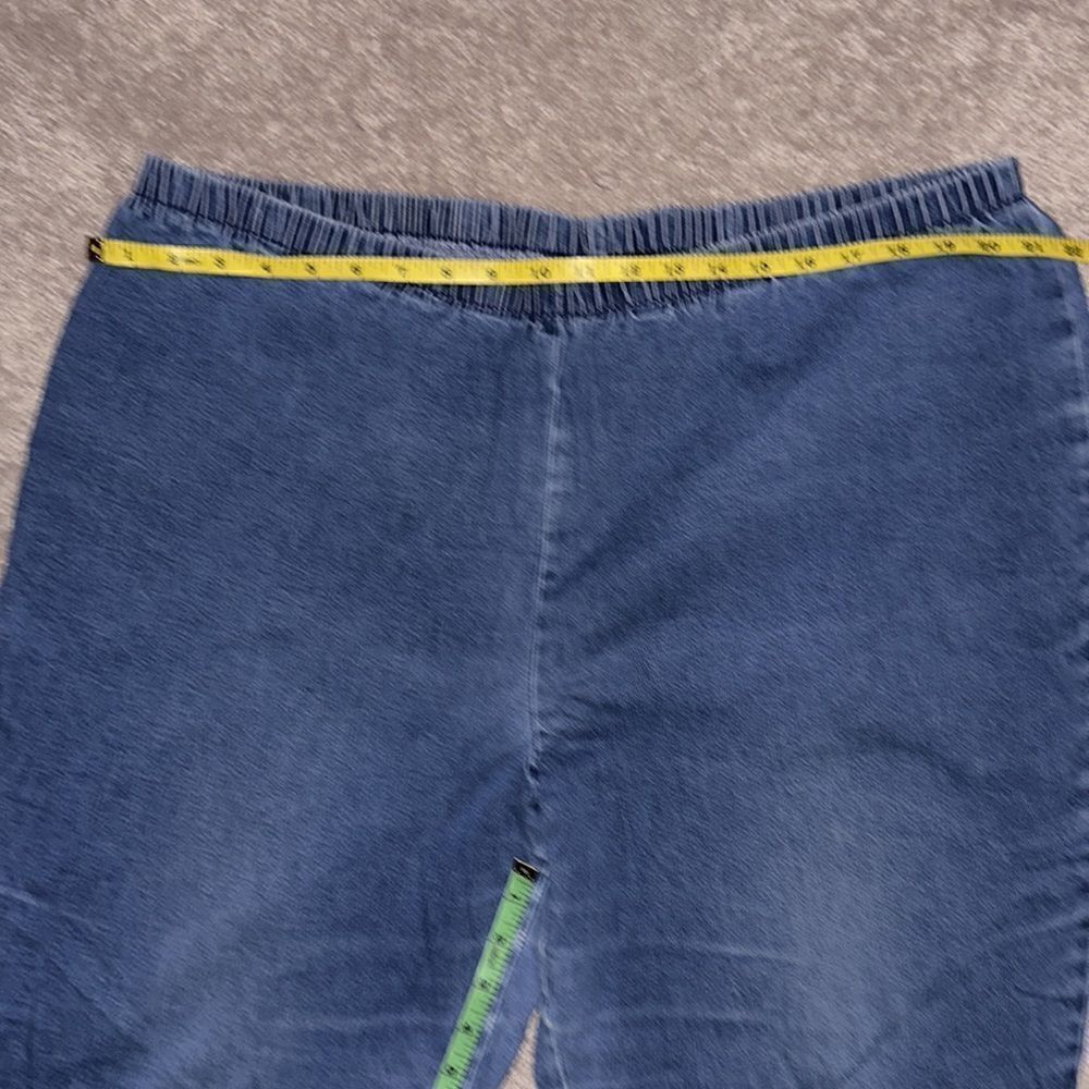 Essentials Plus Size Distressed Jeggings! - Picture 4 of 8
